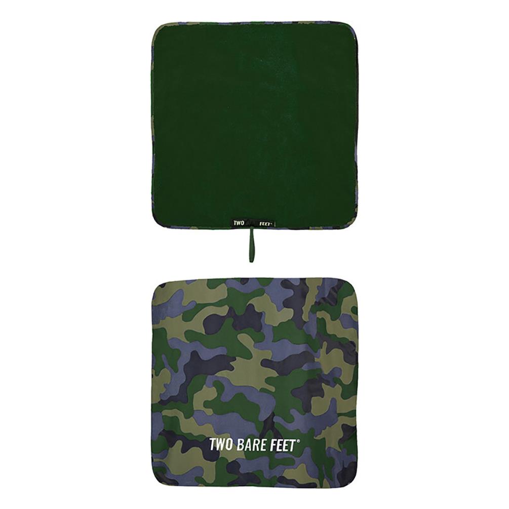 Two Bare Feet Kids Weatherproof Changing Robe & Changing Mat - Green Camo / Green Extra Image 3